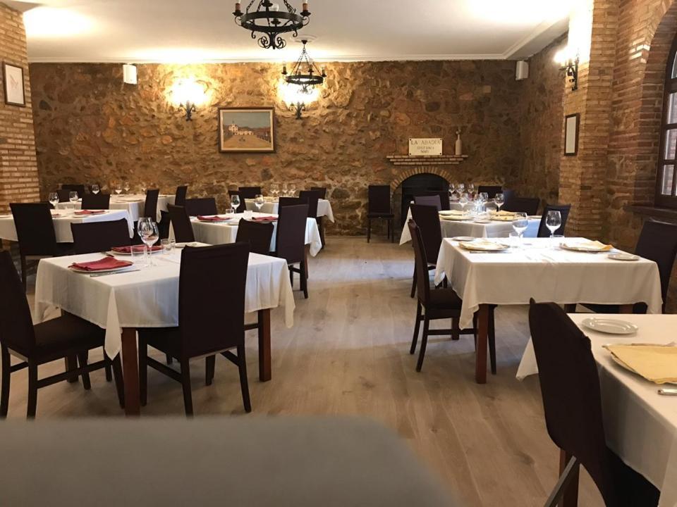 Hospedium Hotel Rural Abadia De Yuste Cuacos De Yuste Esterno foto