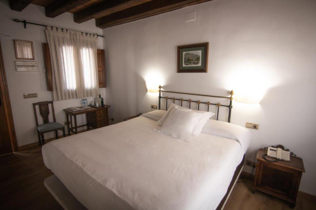 Hospedium Hotel Rural Abadia De Yuste Cuacos De Yuste Esterno foto
